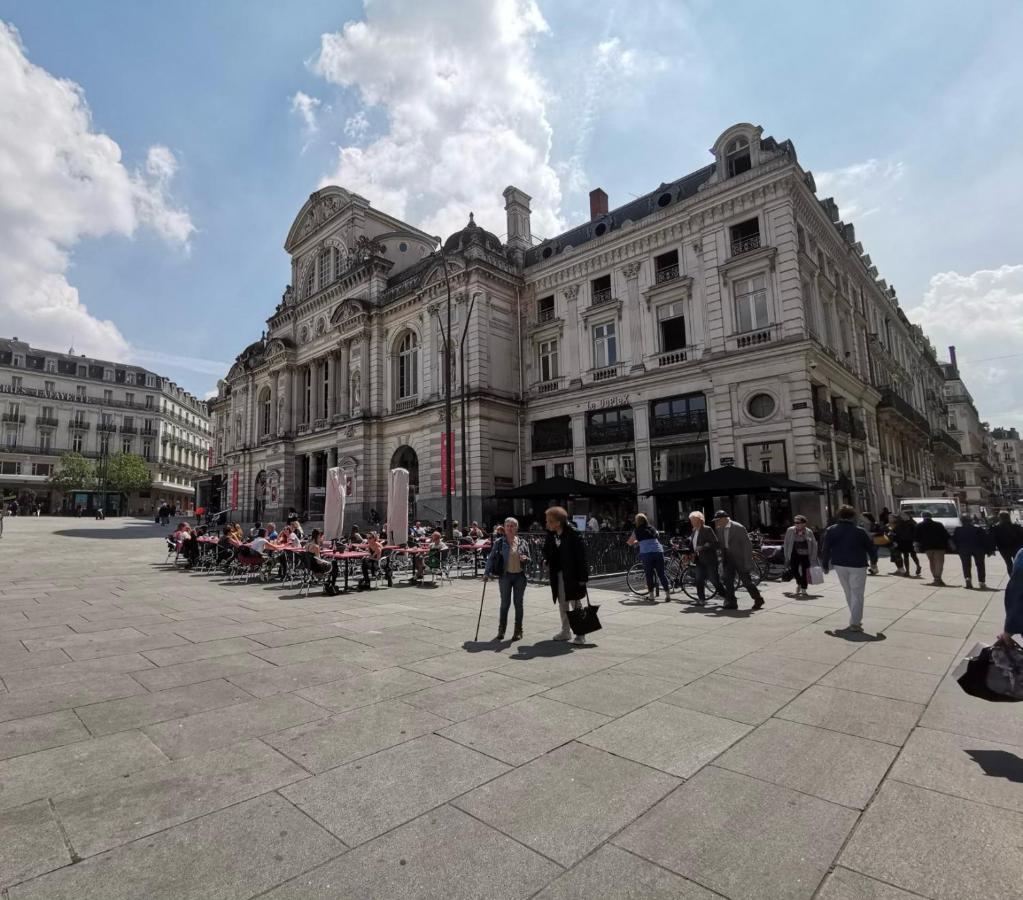 Prestige Apartments at Place du Ralliement Angers Exterior photo